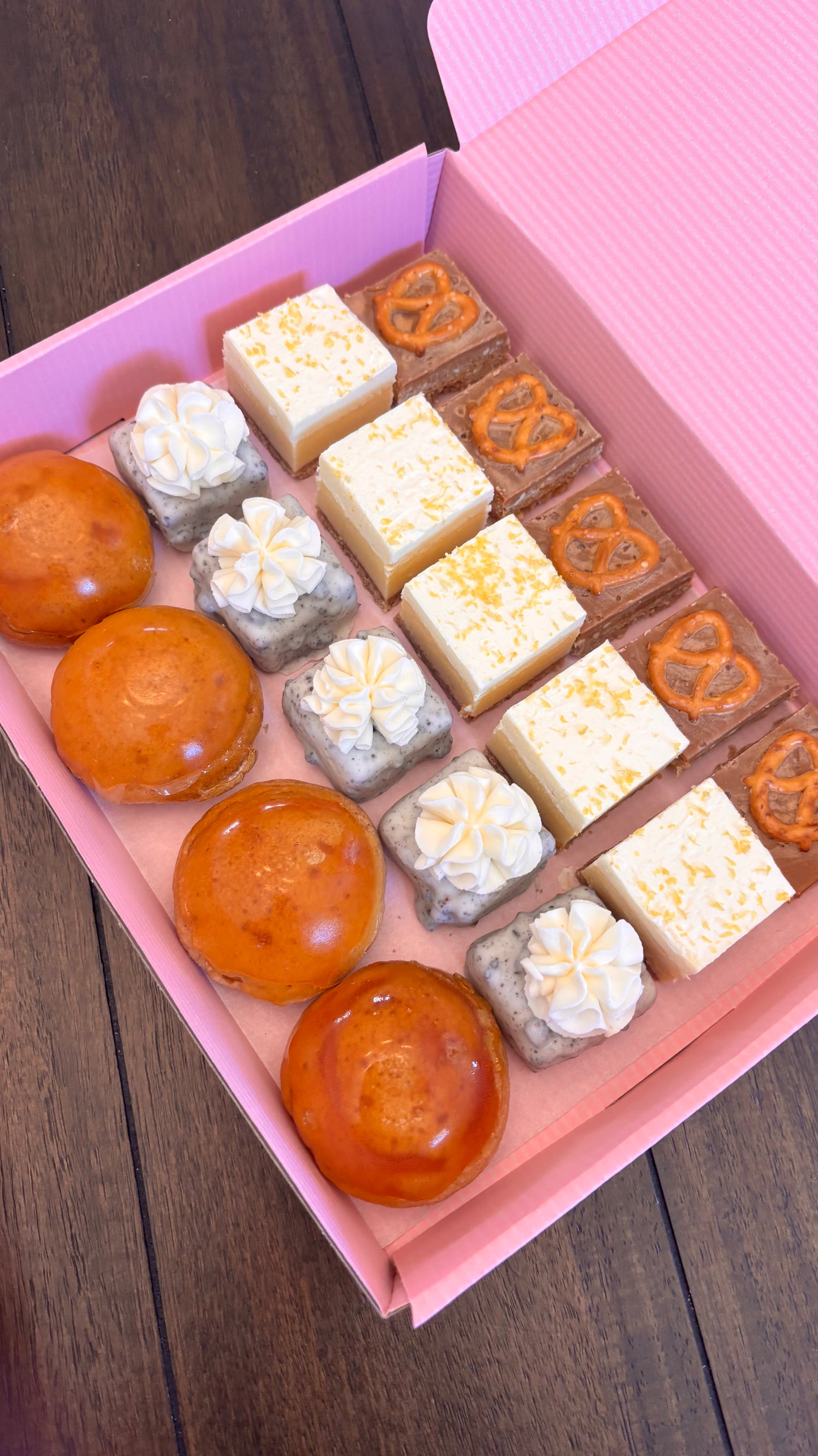 Pastry bite box