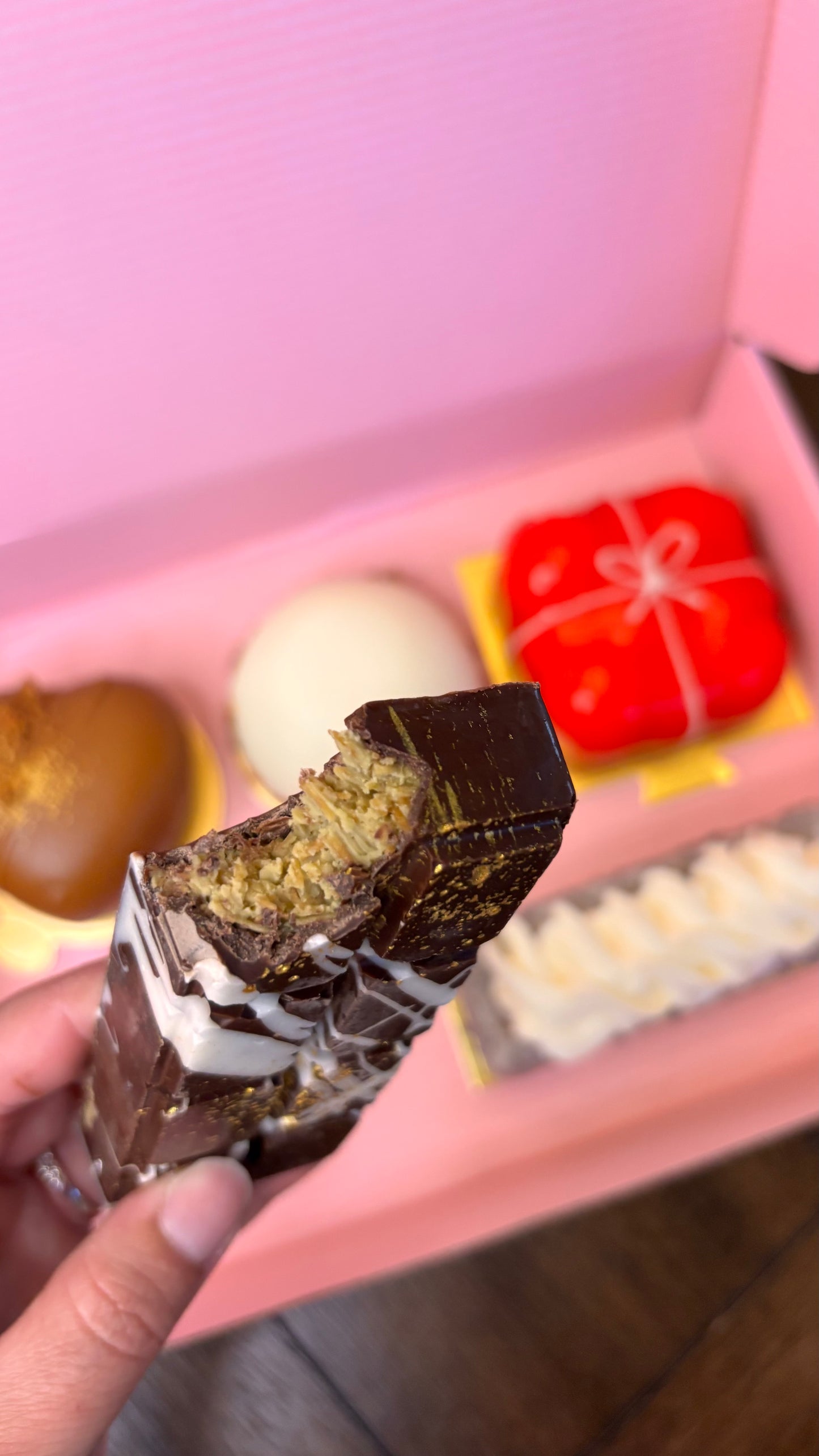 Pastry box