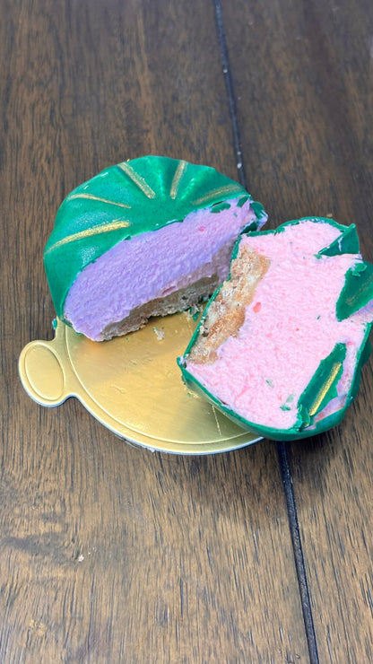 Christmas pastry box