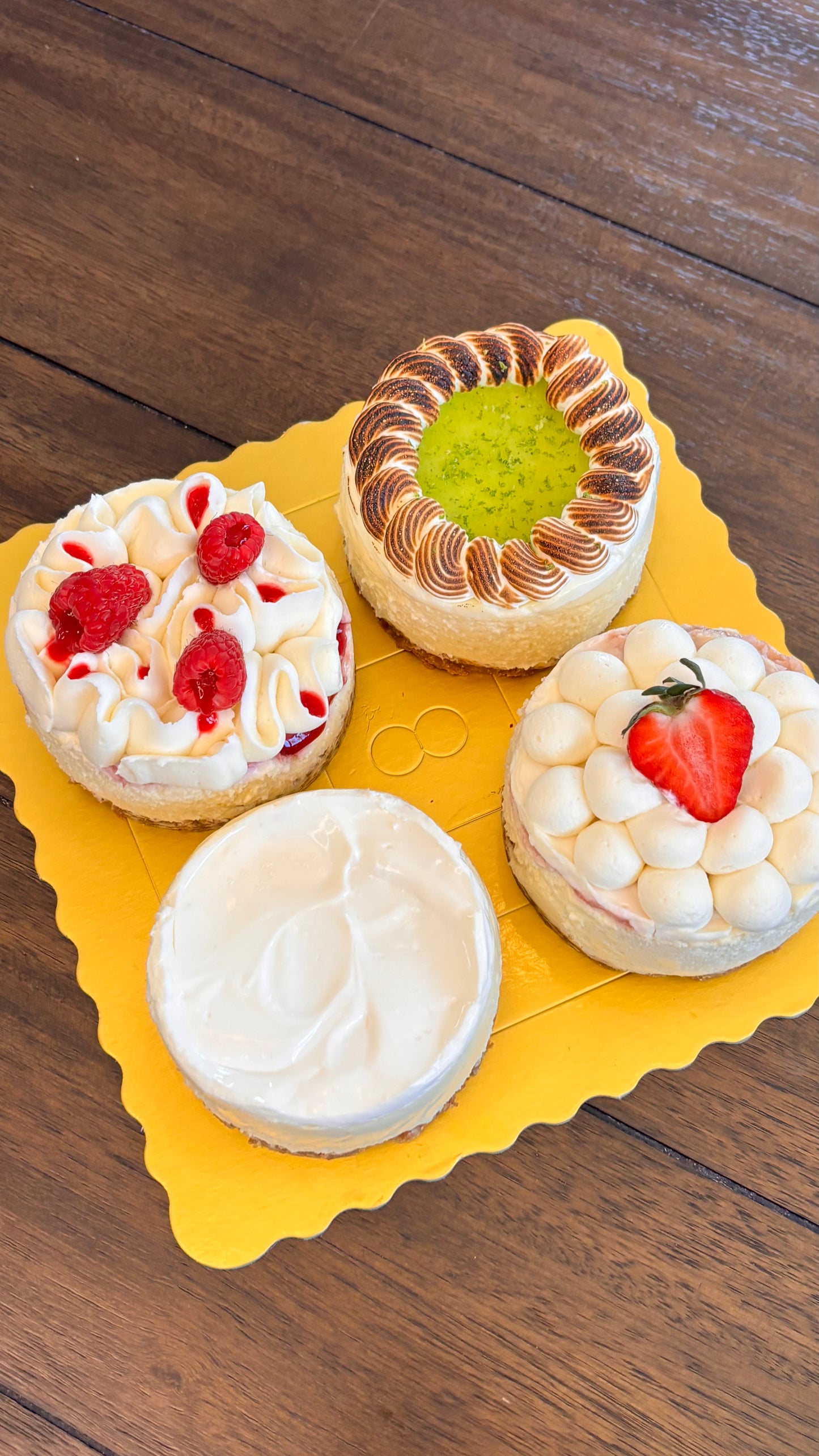 Cheesecake sampler box