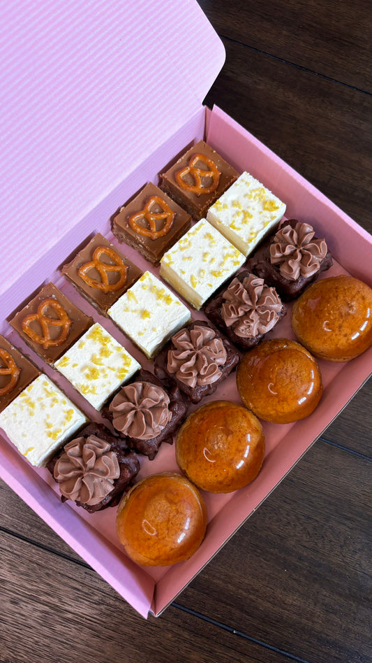 Pastry box